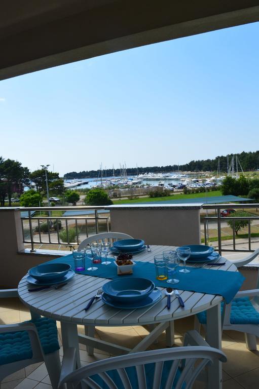 Apartments Nautica Novigrad  ภายนอก รูปภาพ